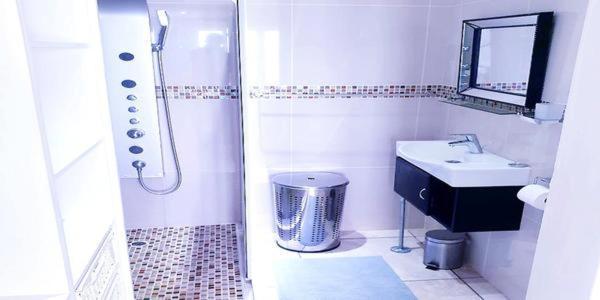 9 Queensview Uvongo Beach Kültér fotó
